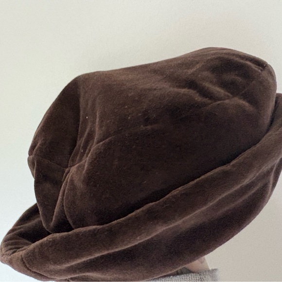 Winnie The Pooh Brown Beret Adult Hat Fall Pooh Orange Flowers 90s Embroidered - Picture 6 of 9